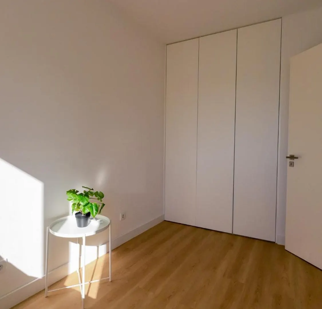 Saldanha Cozy Apartament Лиссабон Португалия